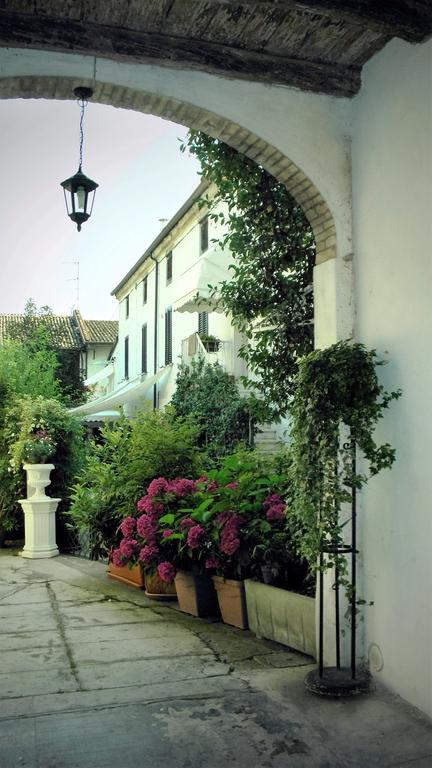 Dimora & Arte B&B Canneto sull'Oglio Экстерьер фото